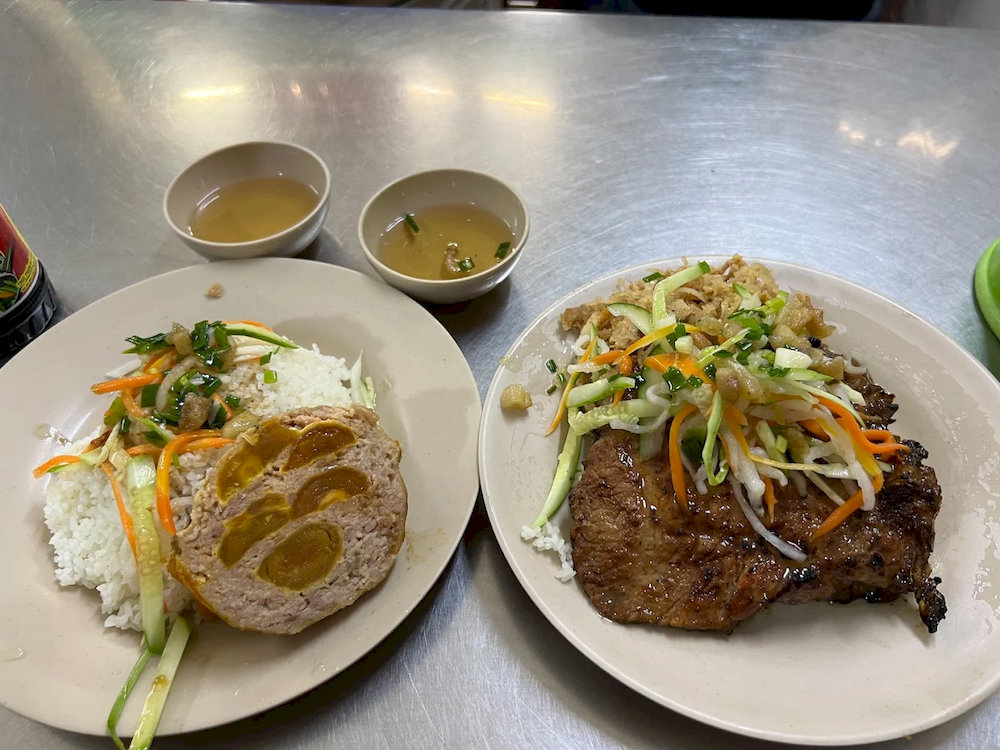 The two signature meatloafs, fried fish paste and salted egg pork loaf, are the standout dishes that define this spot’s reputation